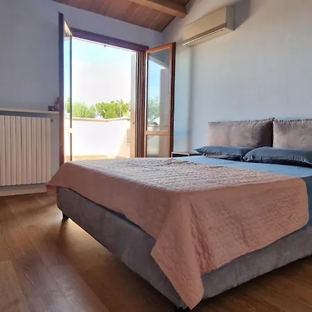 Διαμέρισμα Attico In Quel Di